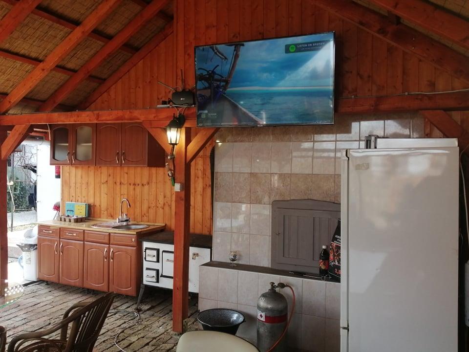 konyha a teraszon IS