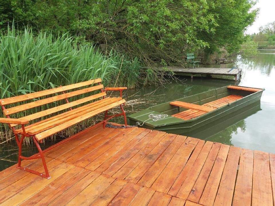 a stég (Sóczó zugi holtág)