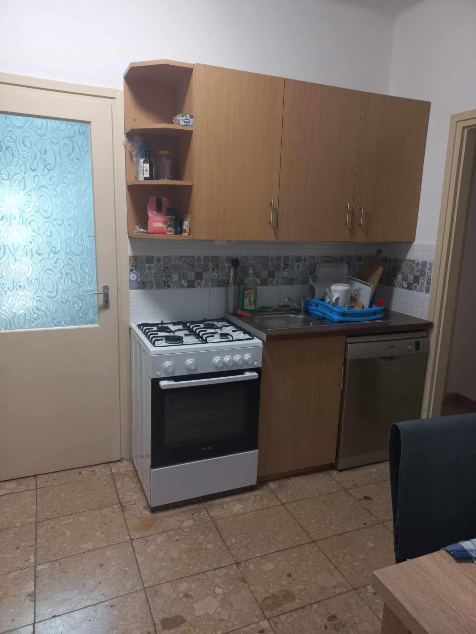 felszerelt főzőkonyha