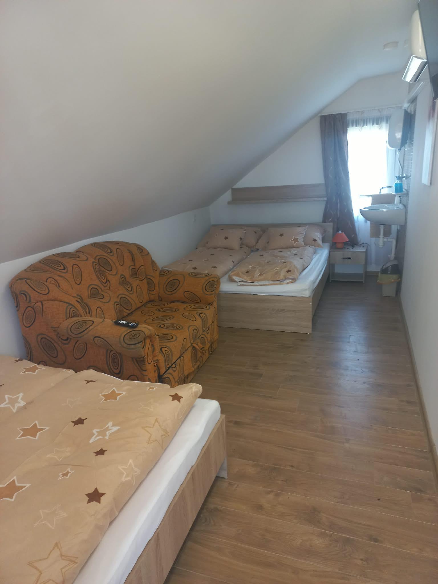 akár 5 fő is elfér ebben a szobában