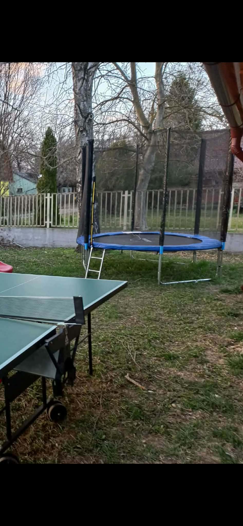 a gyerekekre is gondoltunk